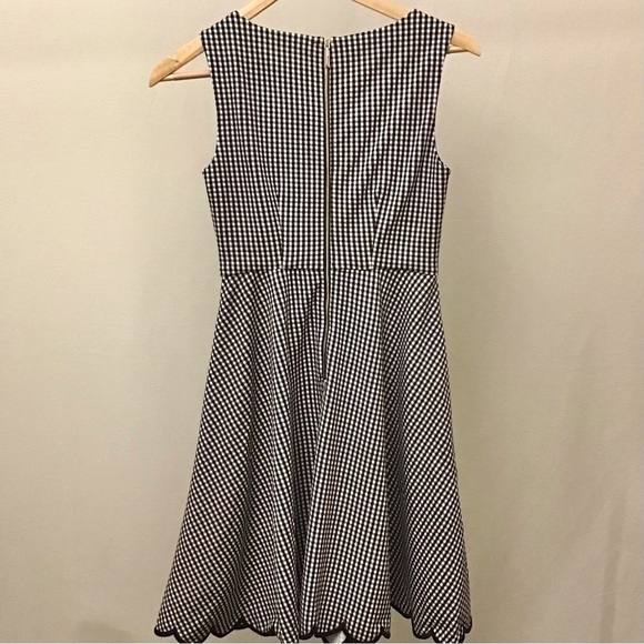 Kate Spade XS Jazzy Gingham Scalloped Ponte Dress Black White Fit & Flare - Picture 9 of 9